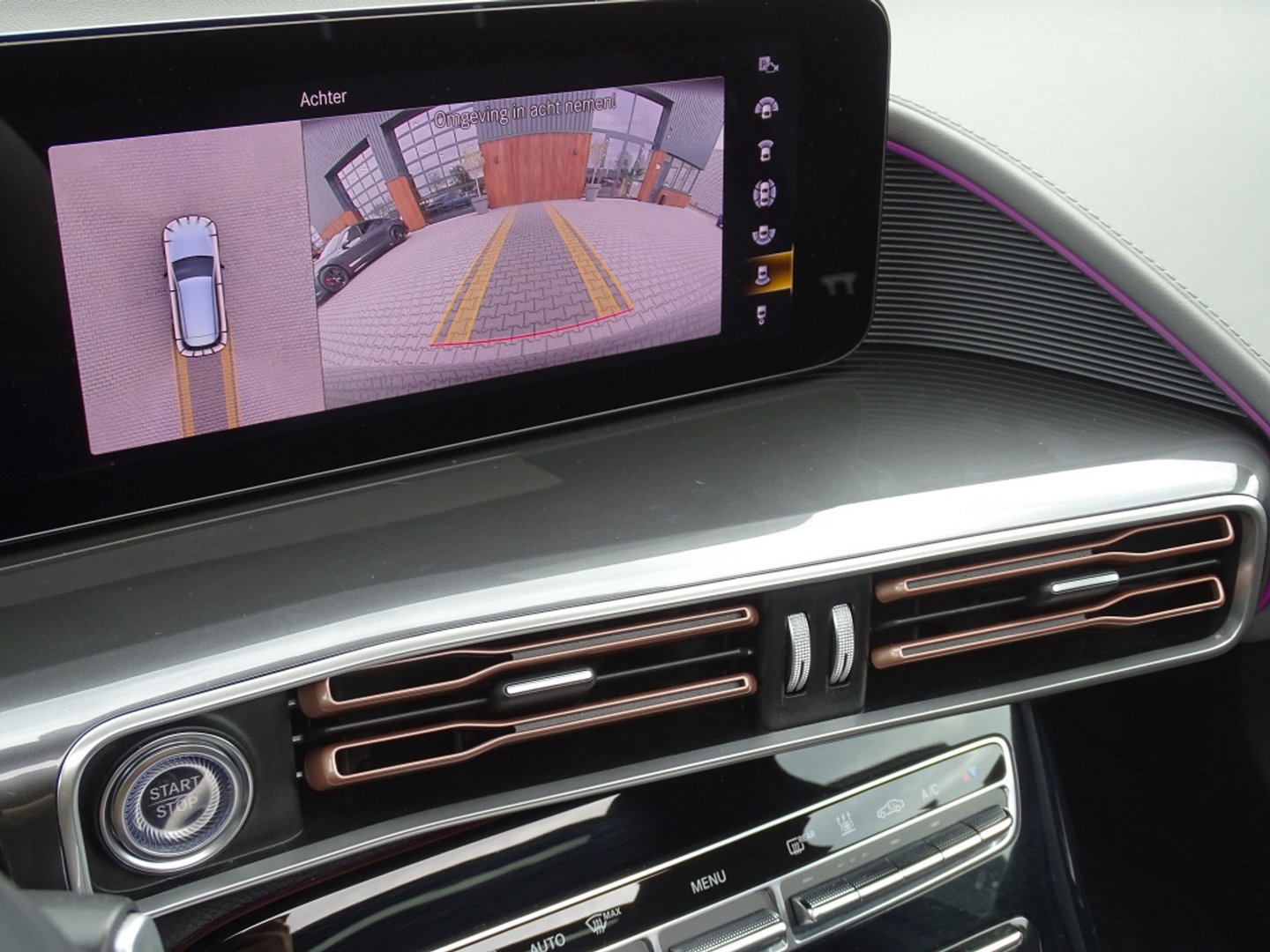 Mercedes-Benz EQC 400 4M 408PK AMG / Burmester / 360° / *NAP*