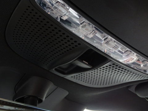 Mercedes-Benz EQC 400 4M 408PK AMG / Burmester / 360° / *NAP*