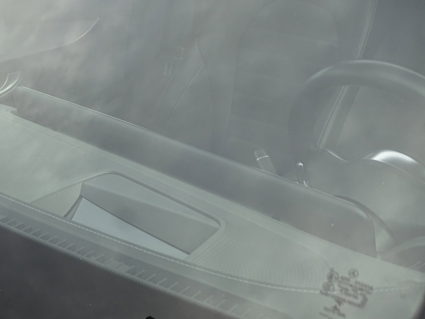 Mercedes-Benz EQC 400 4M 408PK AMG / Burmester / 360° / *NAP*
