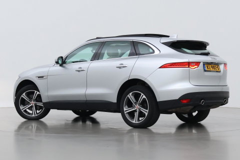 Jaguar F-PACE 3.0 S AWD 30d | Panoramadak | Trekhaak | Meridian | Stoelventilatie | Keyless | Stoel+achterbankverwarming | Camera