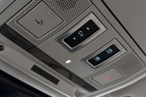 Jaguar F-PACE 3.0 S AWD 30d | Panoramadak | Trekhaak | Meridian | Stoelventilatie | Keyless | Stoel+achterbankverwarming | Camera