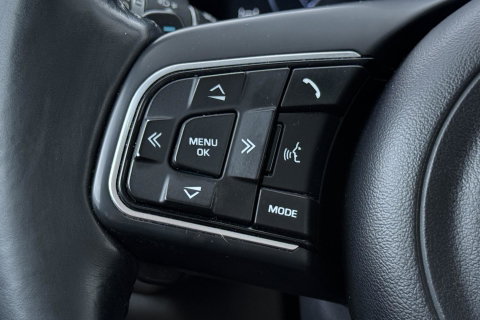 Jaguar F-PACE 3.0 S AWD 30d | Panoramadak | Trekhaak | Meridian | Stoelventilatie | Keyless | Stoel+achterbankverwarming | Camera