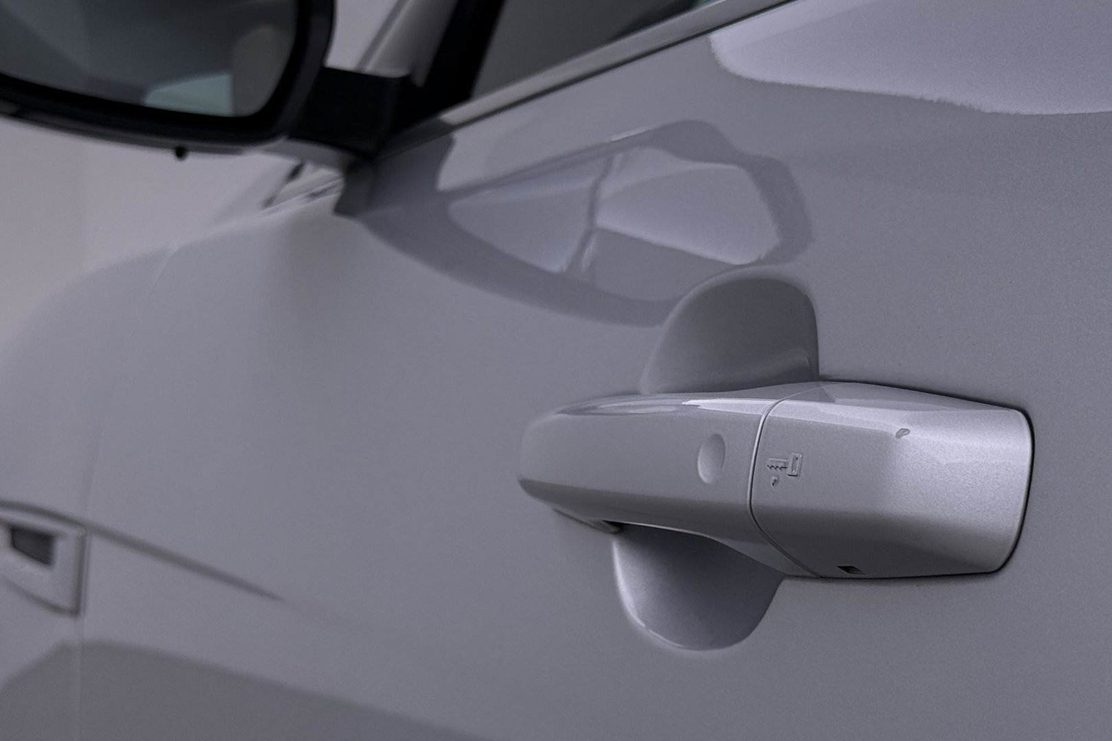 Jaguar F-PACE 3.0 S AWD 30d | Panoramadak | Trekhaak | Meridian | Stoelventilatie | Keyless | Stoel+achterbankverwarming | Camera