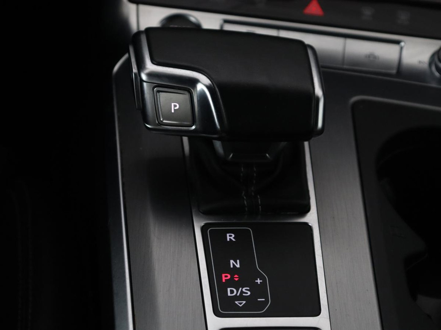 Audi A6 Avant 55 TFSI e quattro Competition | S-Line | SOH 83,4% | Pano.Dak | LED | Stoelverwarming | Camera | Adapt. Cruise | Apple Carplay |