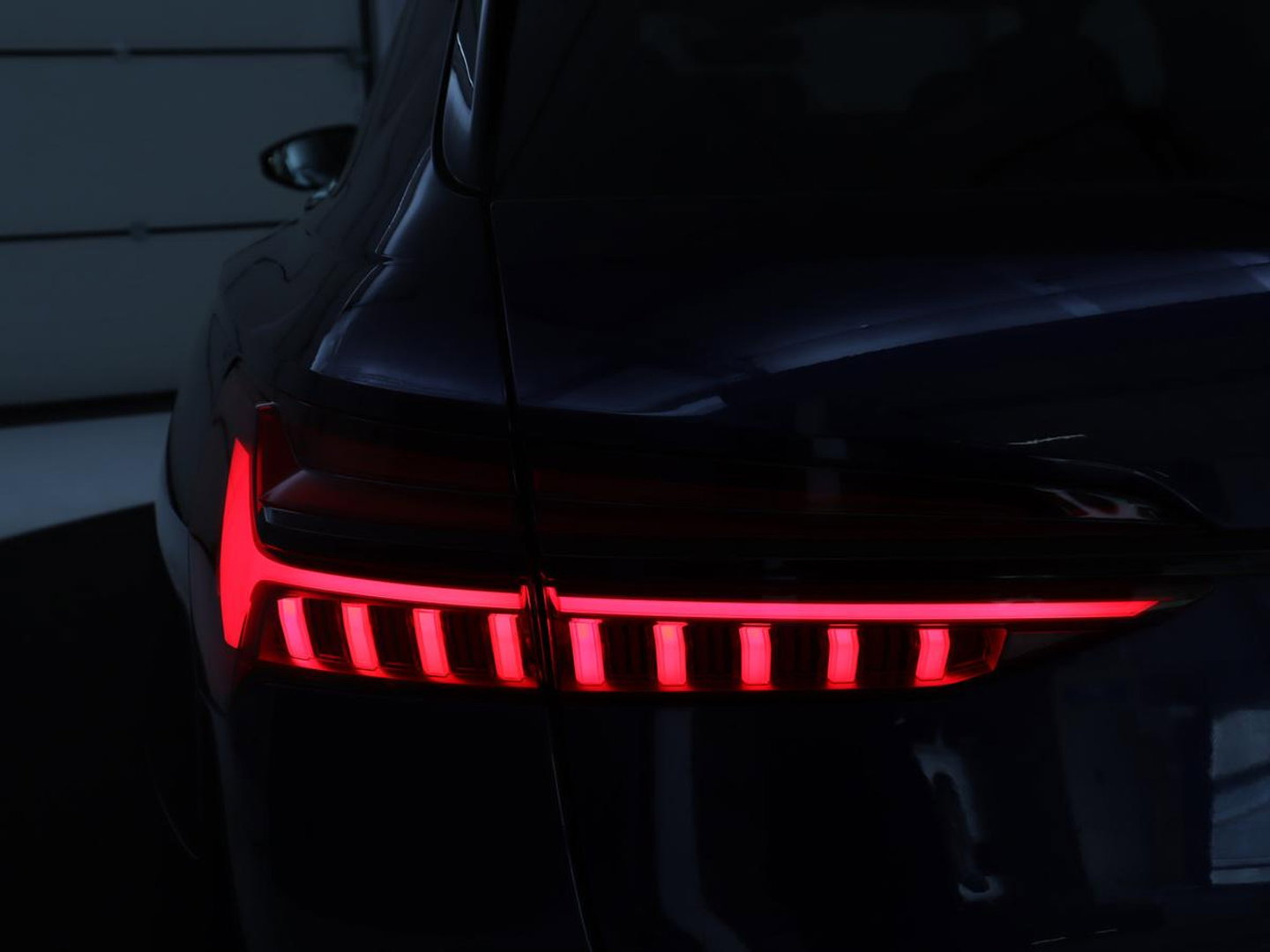 Audi A6 Avant 55 TFSI e quattro Competition | S-Line | SOH 83,4% | Pano.Dak | LED | Stoelverwarming | Camera | Adapt. Cruise | Apple Carplay |