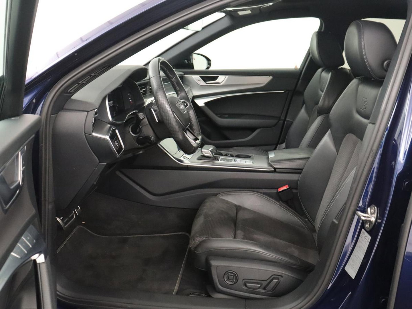 Audi A6 Avant 55 TFSI e quattro Competition | S-Line | SOH 83,4% | Pano.Dak | LED | Stoelverwarming | Camera | Adapt. Cruise | Apple Carplay |