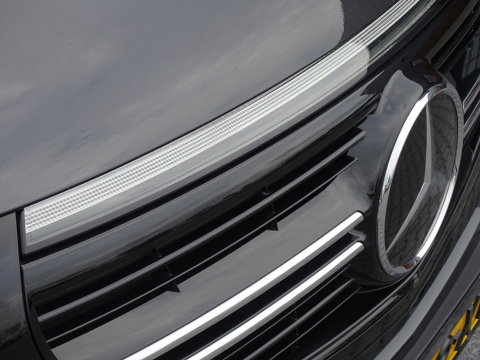Mercedes-Benz EQC 400 4M 408PK AMG / Burmester / 360° / *NAP*