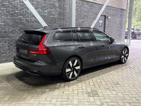 Volvo V60 T6 Plus Dark | Panoramadak | Harman/Kardon | Pilot Assist | BLIS