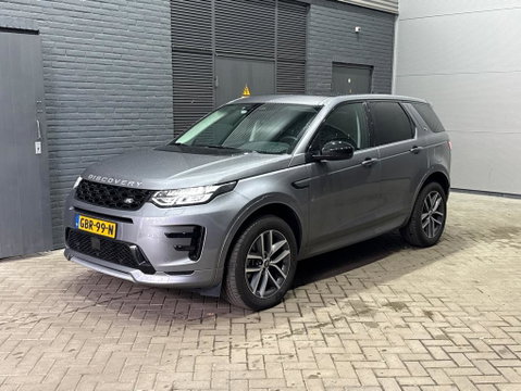 Land Rover Discovery Sport P300e Dynamic SE | Panoramadak | 19 inch | Trekhaak | Camera
