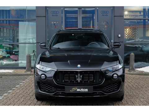 Maserati Levante Gransport 3.0 V6 D 275pk Panoramadak Schaalstoelen VOL!!! Carbon pakket NLauto 21" LMV Stoelkoeling Luchtvering