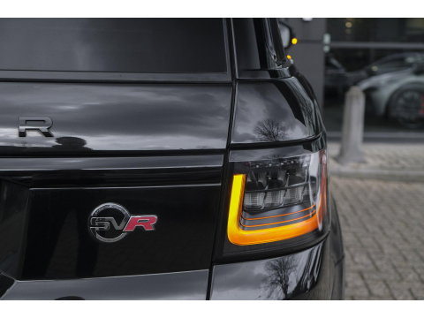 Land Rover Range Rover Sport P575 SVR 575pk Panoramadak *BTW* Head-up Alcantara Schaalstoelen 22" LMV