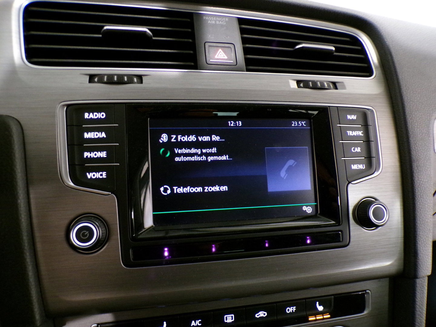 Volkswagen Golf Variant 1.2 TSI Comfortline Trekhaak Stoelverwarming Parkeersensoren Navigatie Bluetooth Cruise-control Garantie