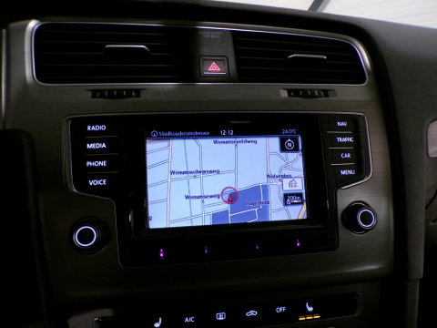 Volkswagen Golf Variant 1.2 TSI Comfortline Trekhaak Stoelverwarming Parkeersensoren Navigatie Bluetooth Cruise-control Garantie