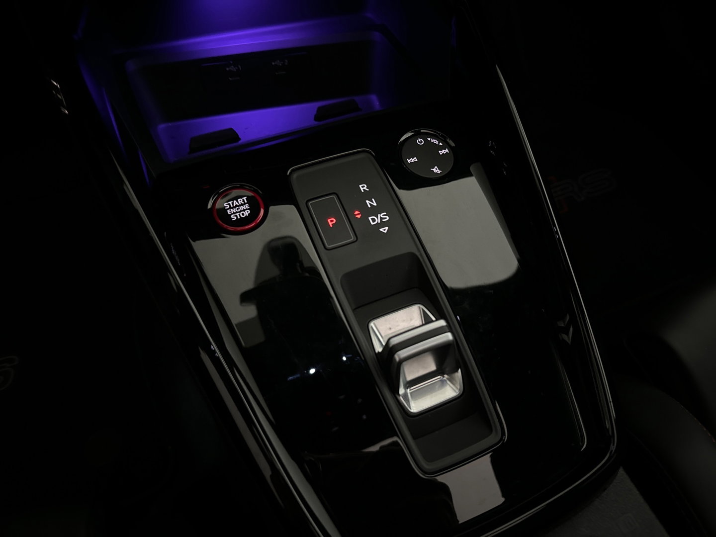 Audi RS3 Sportback 2.5 TFSI quattro Pano|Massage|Blindspot|ACC|Keyless