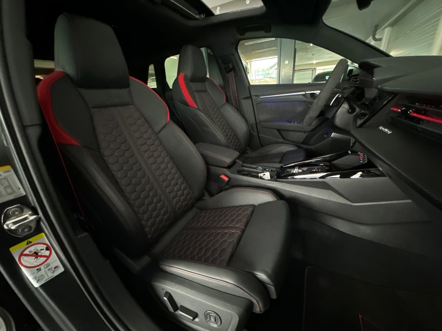 Audi RS3 Sportback 2.5 TFSI quattro Pano|Massage|Blindspot|ACC|Keyless