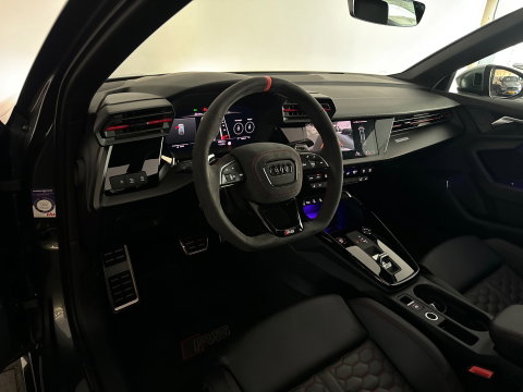 Audi RS3 Sportback 2.5 TFSI quattro Pano|Massage|Blindspot|ACC|Keyless