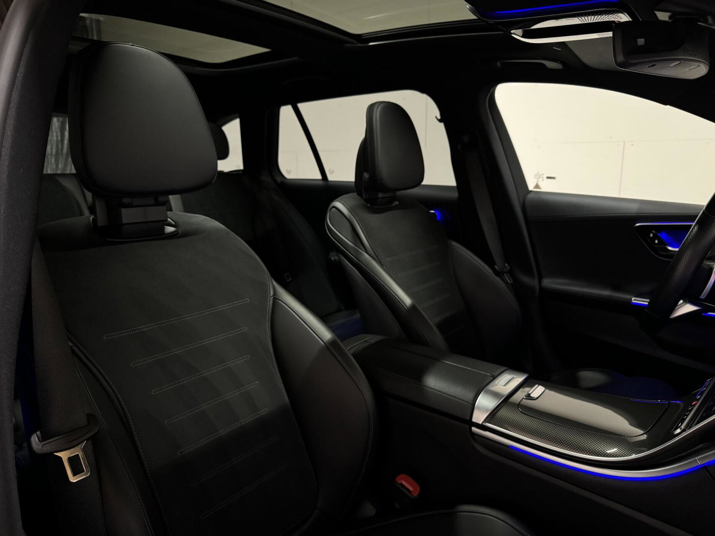 Mercedes-Benz C-Klasse Estate 200 AMG Pano 360° Memory Carplay Trekh. NAP