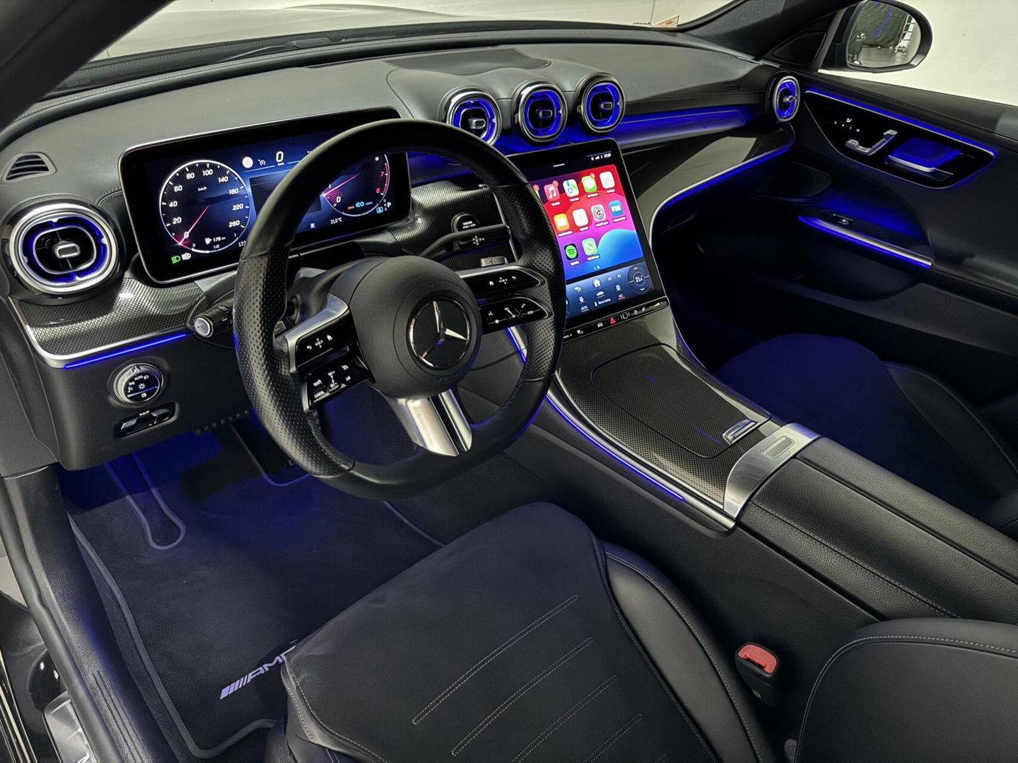 Mercedes-Benz C-Klasse Estate 200 AMG Pano 360° Memory Carplay Trekh. NAP