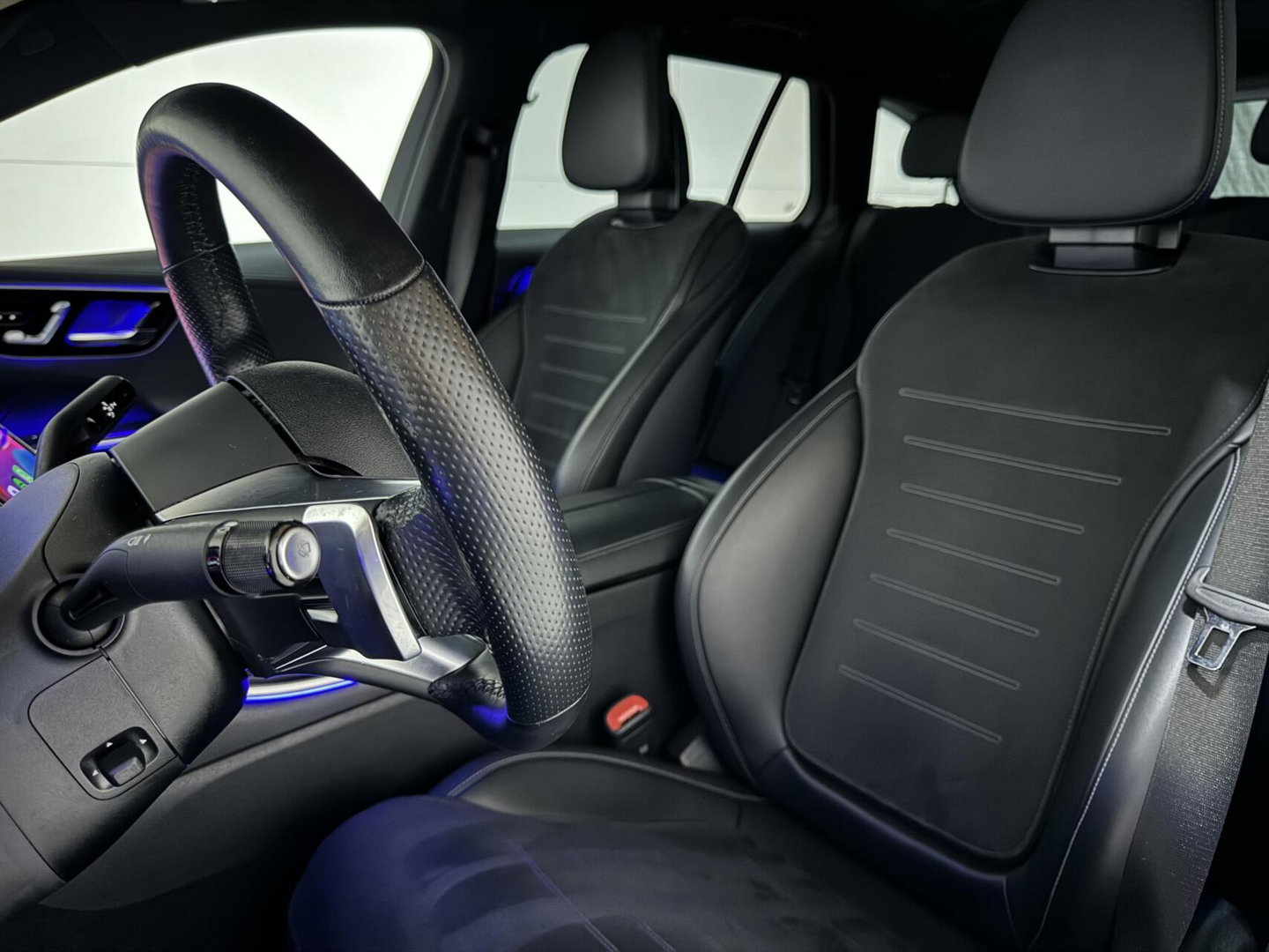 Mercedes-Benz C-Klasse Estate 200 AMG Pano 360° Memory Carplay Trekh. NAP