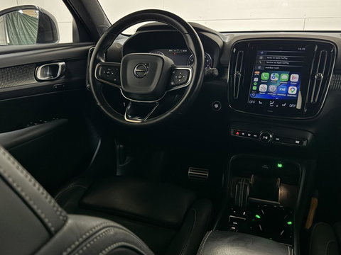 Volvo XC40 2.0 T4 R-Design Pano Camera Carplay Trekh. NAP