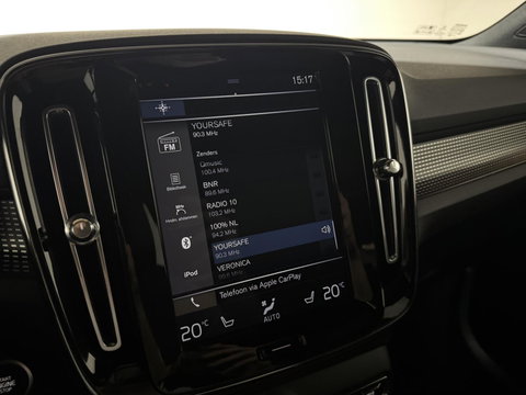 Volvo XC40 2.0 T4 R-Design Pano Camera Carplay Trekh. NAP