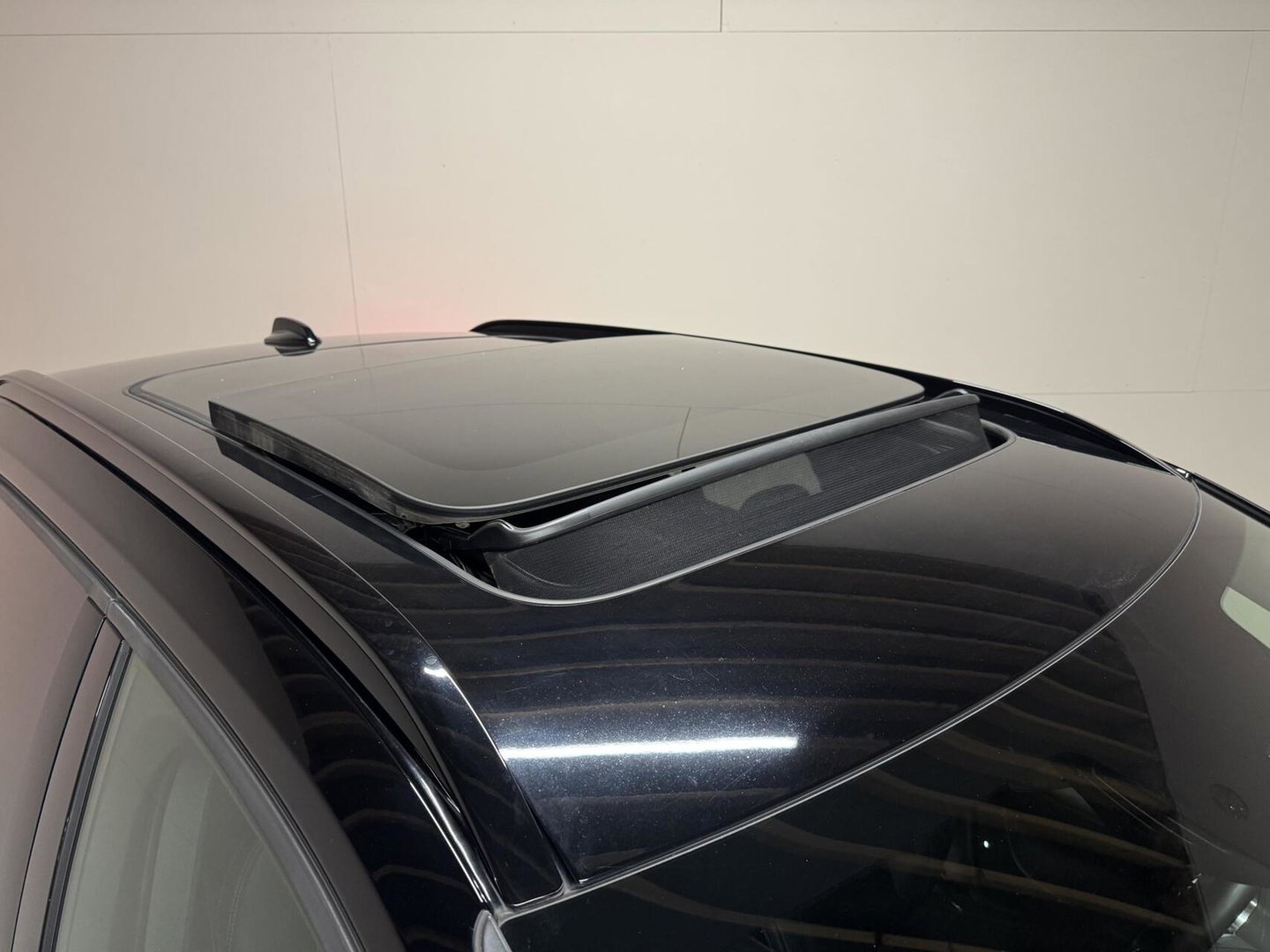 Volvo XC40 2.0 T4 R-Design Pano Camera Carplay Trekh. NAP