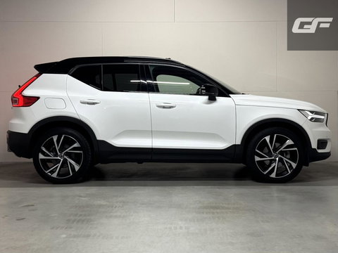 Volvo XC40 2.0 T4 R-Design Pano Camera Carplay Trekh. NAP