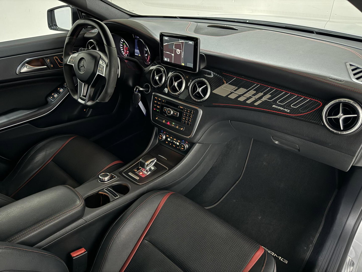 Mercedes-Benz CLA AMG 45 4MATIC Pano Recaro H/K Camera NAP