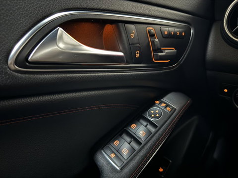 Mercedes-Benz CLA AMG 45 4MATIC Pano Recaro H/K Camera NAP