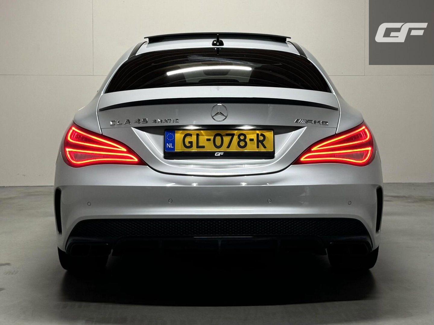 Mercedes-Benz CLA AMG 45 4MATIC Pano Recaro H/K Camera NAP