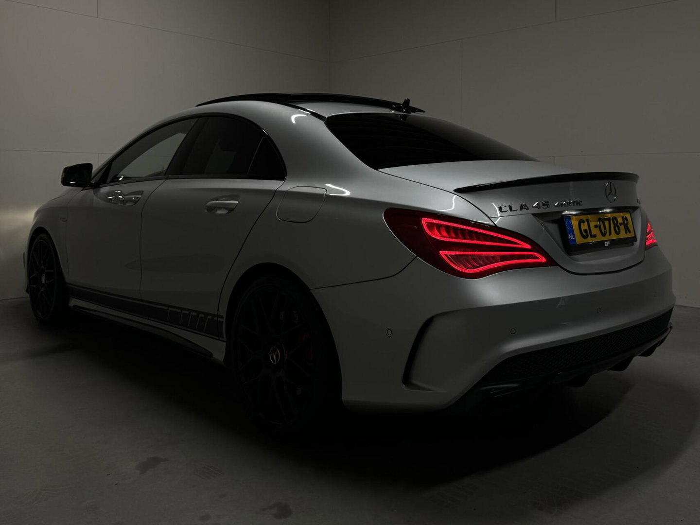 Mercedes-Benz CLA AMG 45 4MATIC Pano Recaro H/K Camera NAP