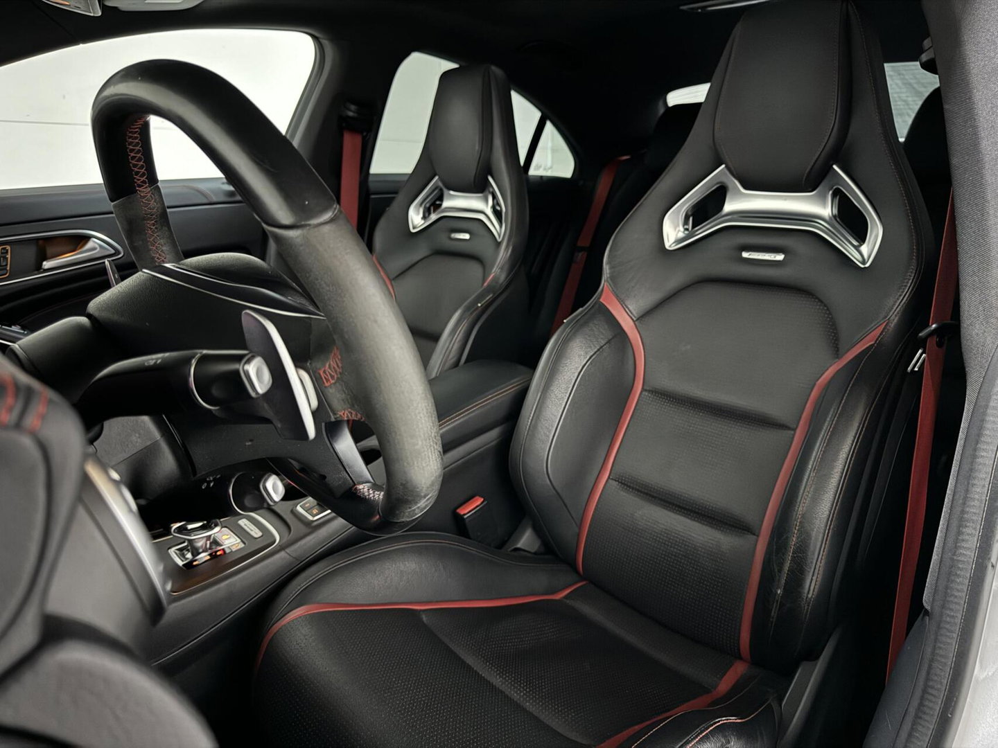 Mercedes-Benz CLA AMG 45 4MATIC Pano Recaro H/K Camera NAP