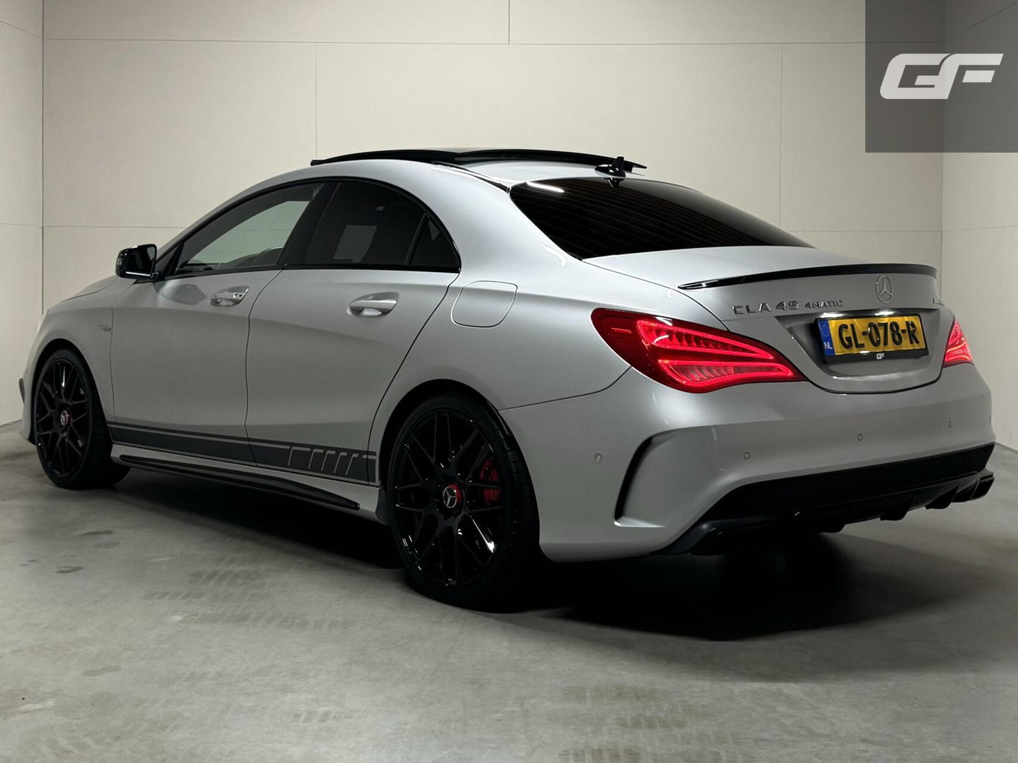 Mercedes-Benz CLA AMG 45 4MATIC Pano Recaro H/K Camera NAP