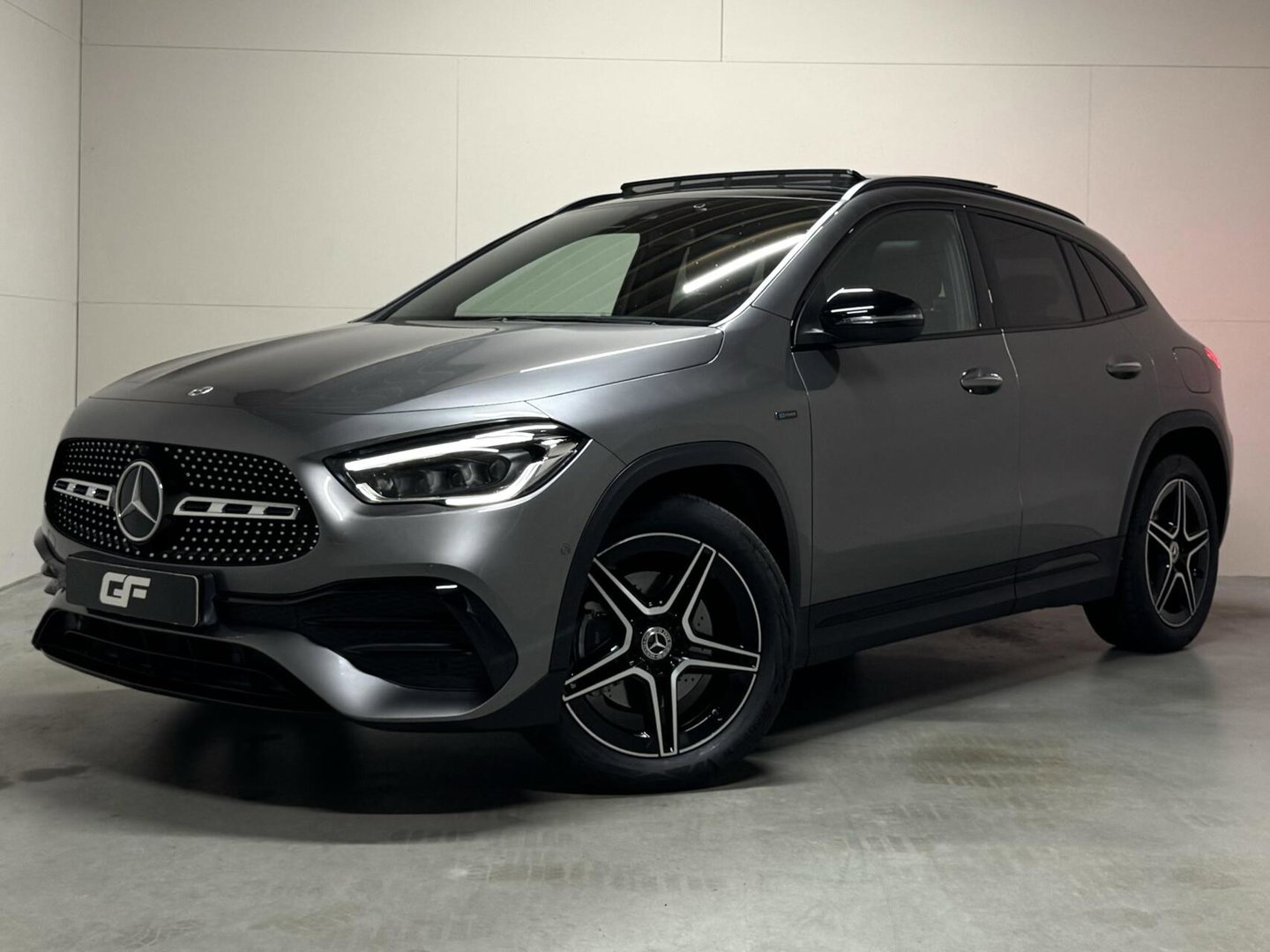 Mercedes-Benz GLA 250 e AMG Line Pano Memory Sfeer Camera