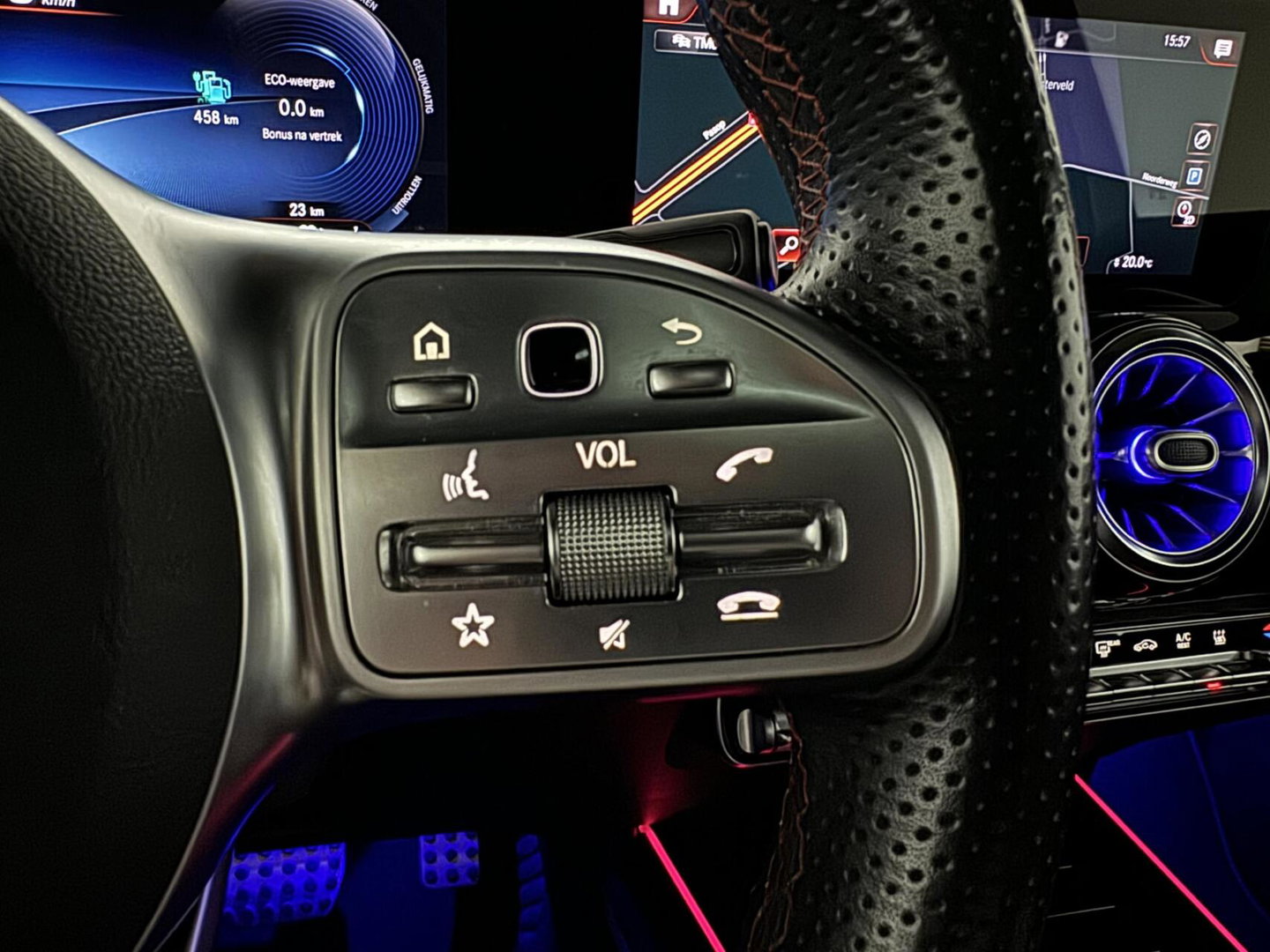 Mercedes-Benz GLA 250 e AMG Line Pano Memory Sfeer Camera