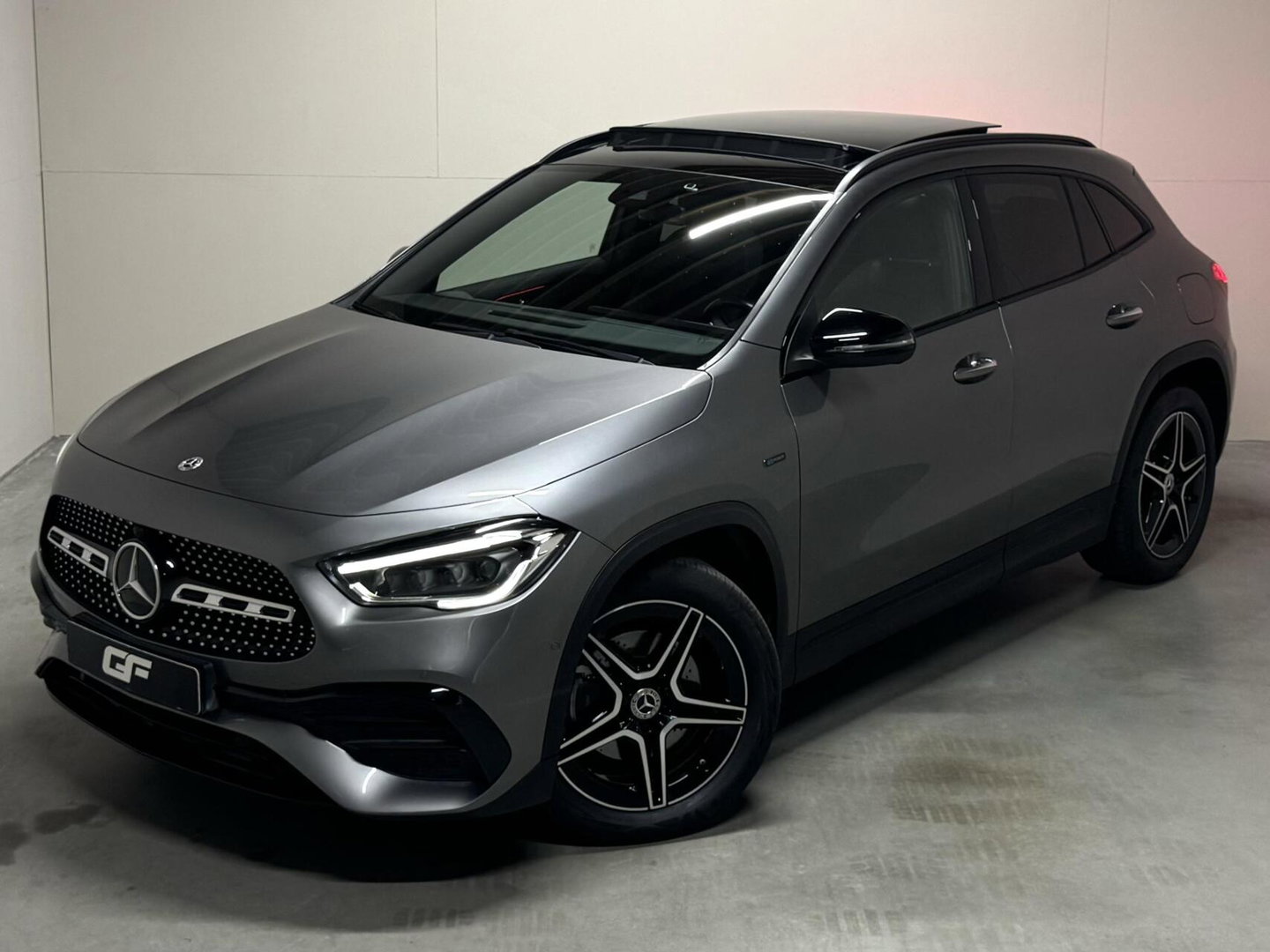 Mercedes-Benz GLA 250 e AMG Line Pano Memory Sfeer Camera