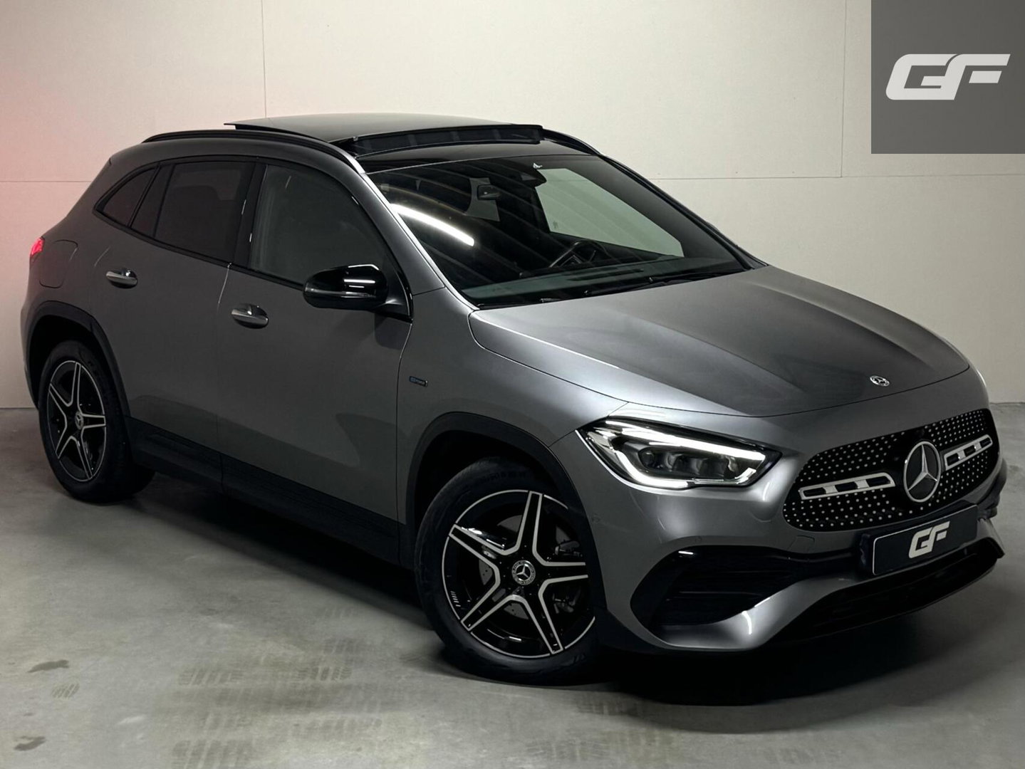 Mercedes-Benz GLA 250 e AMG Line Pano Memory Sfeer Camera