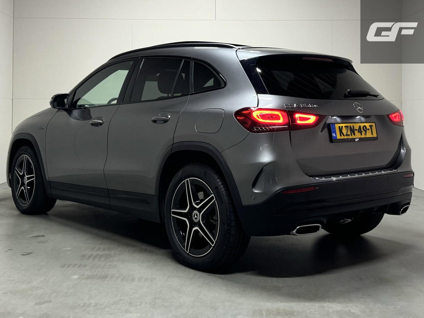 Mercedes-Benz GLA 250 e AMG Line Pano Memory Sfeer Camera