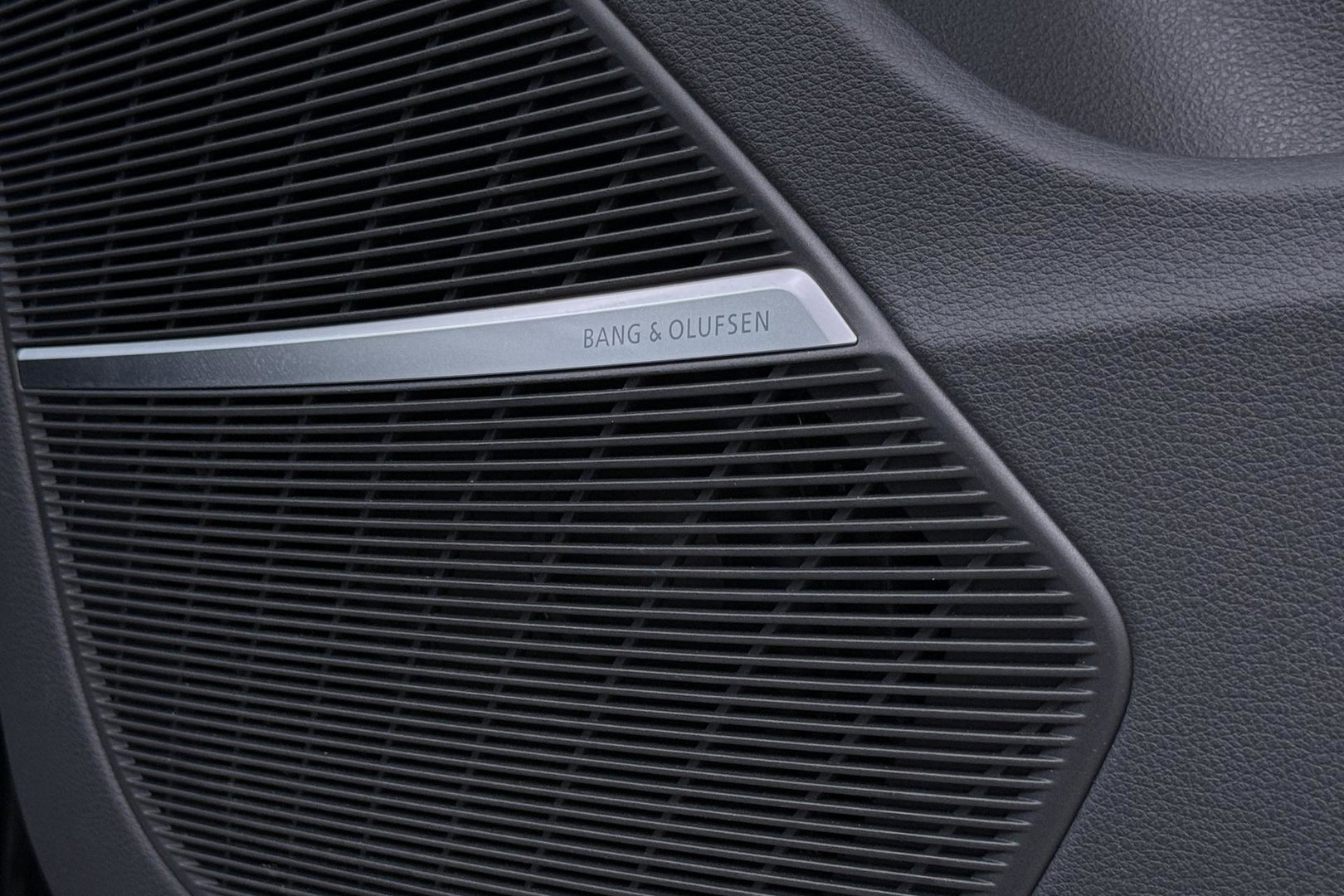 Audi Q7 60 TFSI e quattro Pro Line S Competition | FACELIFT | Schuifdak | B&O | 4-wiel Besturing | Trekhaak | 22 Inch | Laser LED