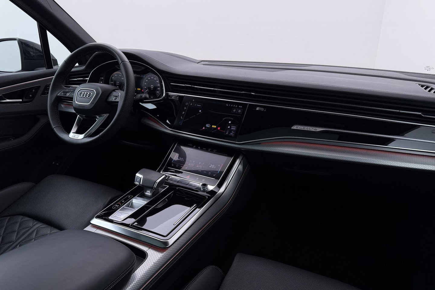 Audi Q7 60 TFSI e quattro Pro Line S Competition | FACELIFT | Schuifdak | B&O | 4-wiel Besturing | Trekhaak | 22 Inch | Laser LED