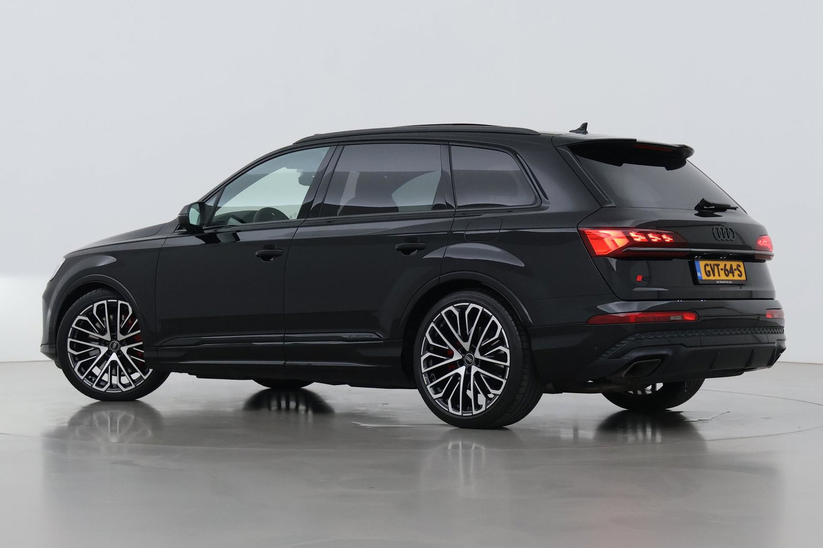 Audi Q7 60 TFSI e quattro Pro Line S Competition | FACELIFT | Schuifdak | B&O | 4-wiel Besturing | Trekhaak | 22 Inch | Laser LED