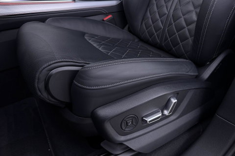 Audi Q7 60 TFSI e quattro Pro Line S Competition | FACELIFT | Schuifdak | B&O | 4-wiel Besturing | Trekhaak | 22 Inch | Laser LED