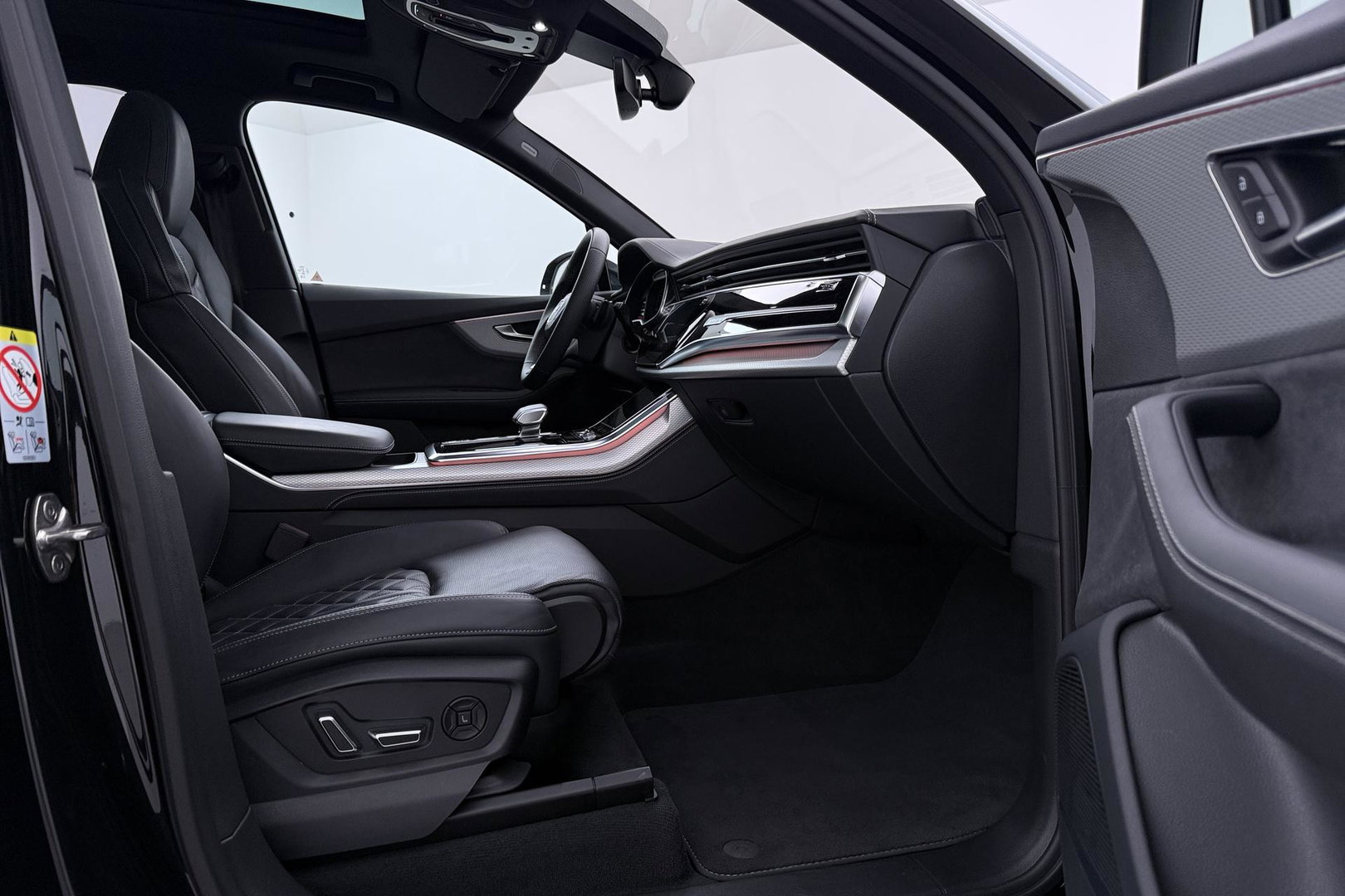 Audi Q7 60 TFSI e quattro Pro Line S Competition | FACELIFT | Schuifdak | B&O | 4-wiel Besturing | Trekhaak | 22 Inch | Laser LED