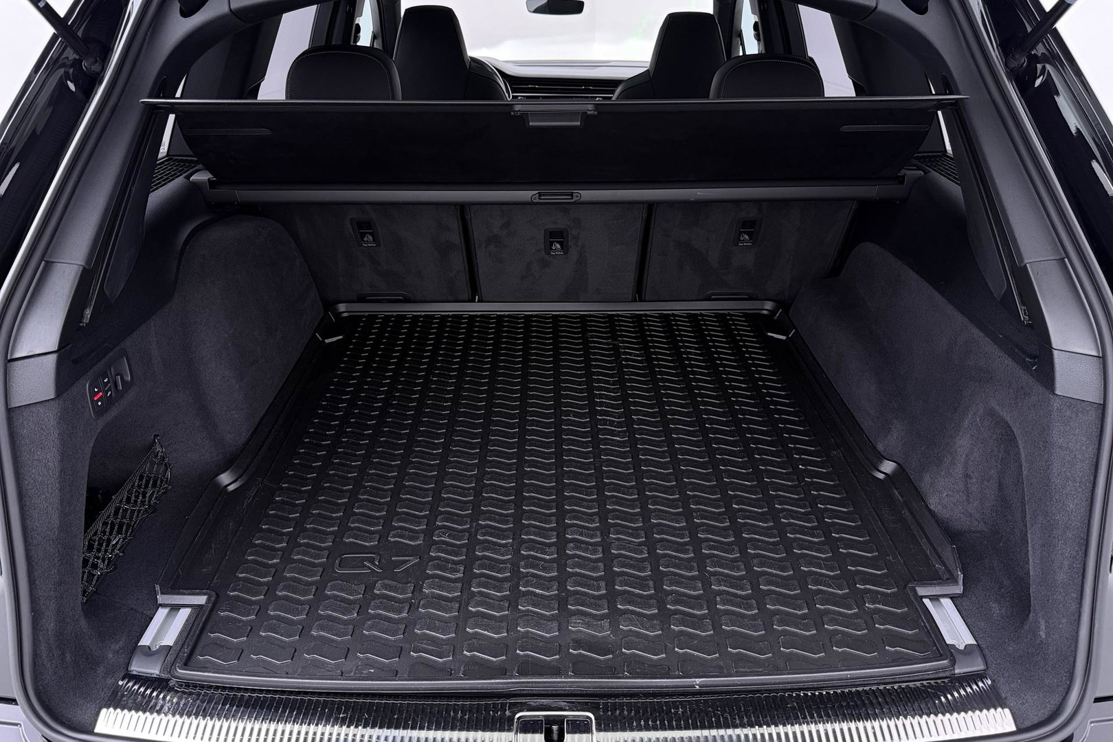 Audi Q7 60 TFSI e quattro Pro Line S Competition | FACELIFT | Schuifdak | B&O | 4-wiel Besturing | Trekhaak | 22 Inch | Laser LED