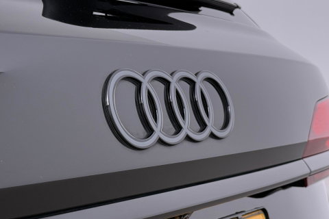 Audi Q7 60 TFSI e quattro Pro Line S Competition | FACELIFT | Schuifdak | B&O | 4-wiel Besturing | Trekhaak | 22 Inch | Laser LED