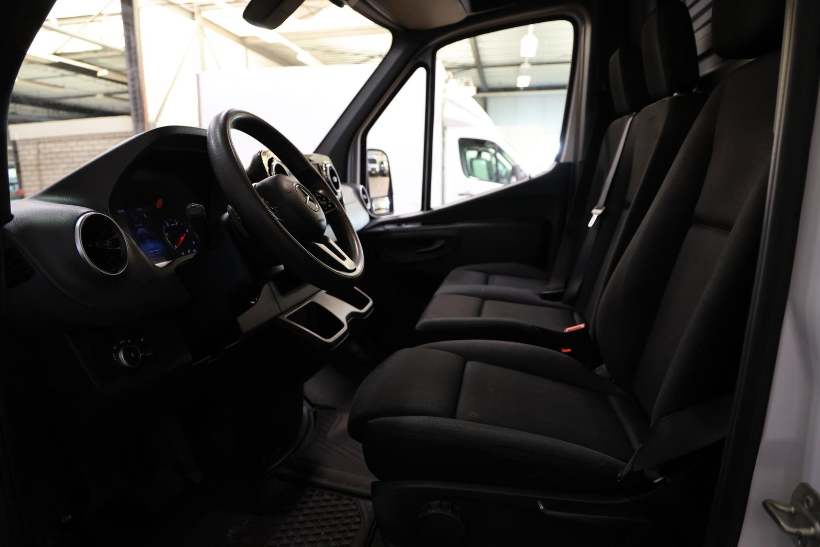 Mercedes-Benz Sprinter 314 2.2 CDI L1H2 AUTOMAAT LED NAVI
