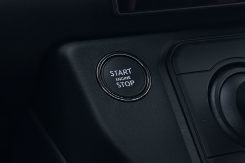 Land Rover Defender 110 P300e X-Dynamic SE | Luchtvering | ClearSight | Black Pack | Panoramadak | Trekhaak | 360° Camera | Koelbox | ACC