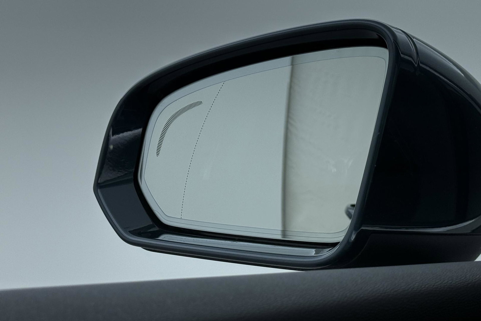 Volvo V60 T6 Plus Bright | Harman/Kardon | Trekhaak | 360° Camera | BLIS | Stoel+Stuurverwarming | Memory | Keyless | ACC