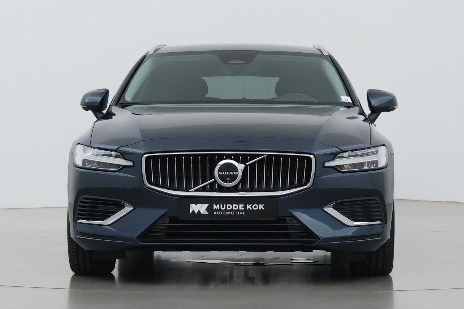 Volvo V60 T6 Plus Bright | Harman/Kardon | Trekhaak | 360° Camera | BLIS | Stoel+Stuurverwarming | Memory | Keyless | ACC