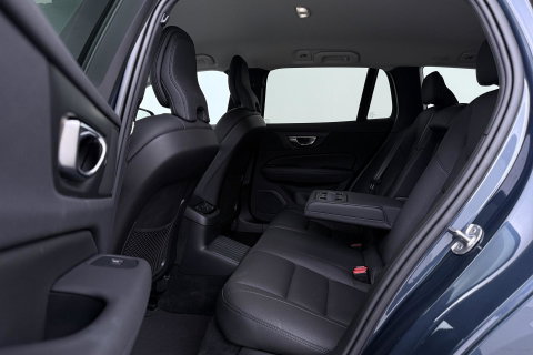 Volvo V60 T6 Plus Bright | Harman/Kardon | Trekhaak | 360° Camera | BLIS | Stoel+Stuurverwarming | Memory | Keyless | ACC